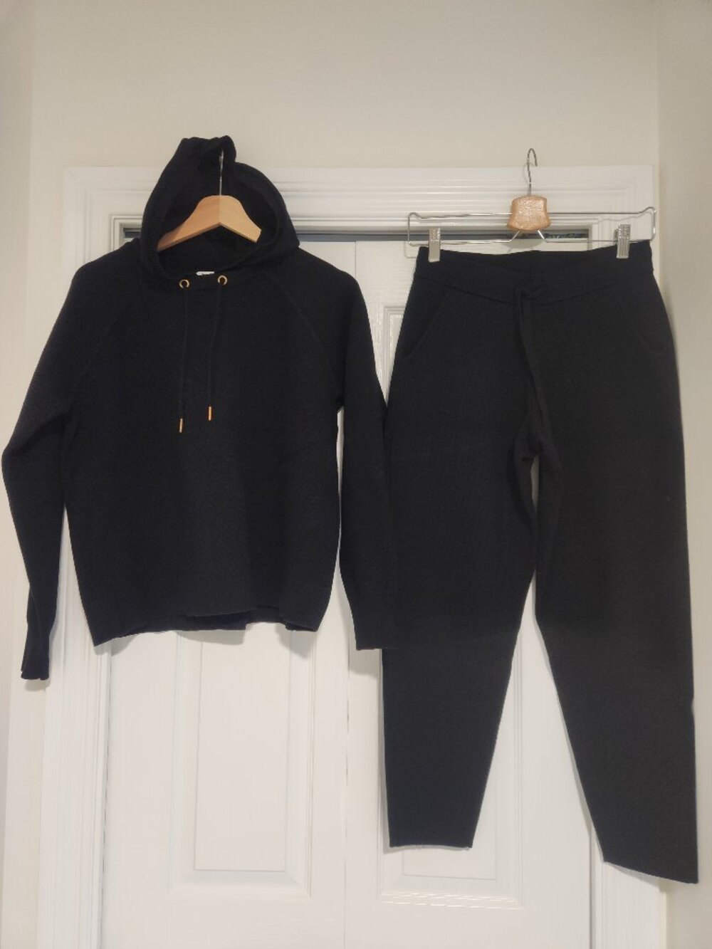 Banana republic knit hoodie & jogger pants set